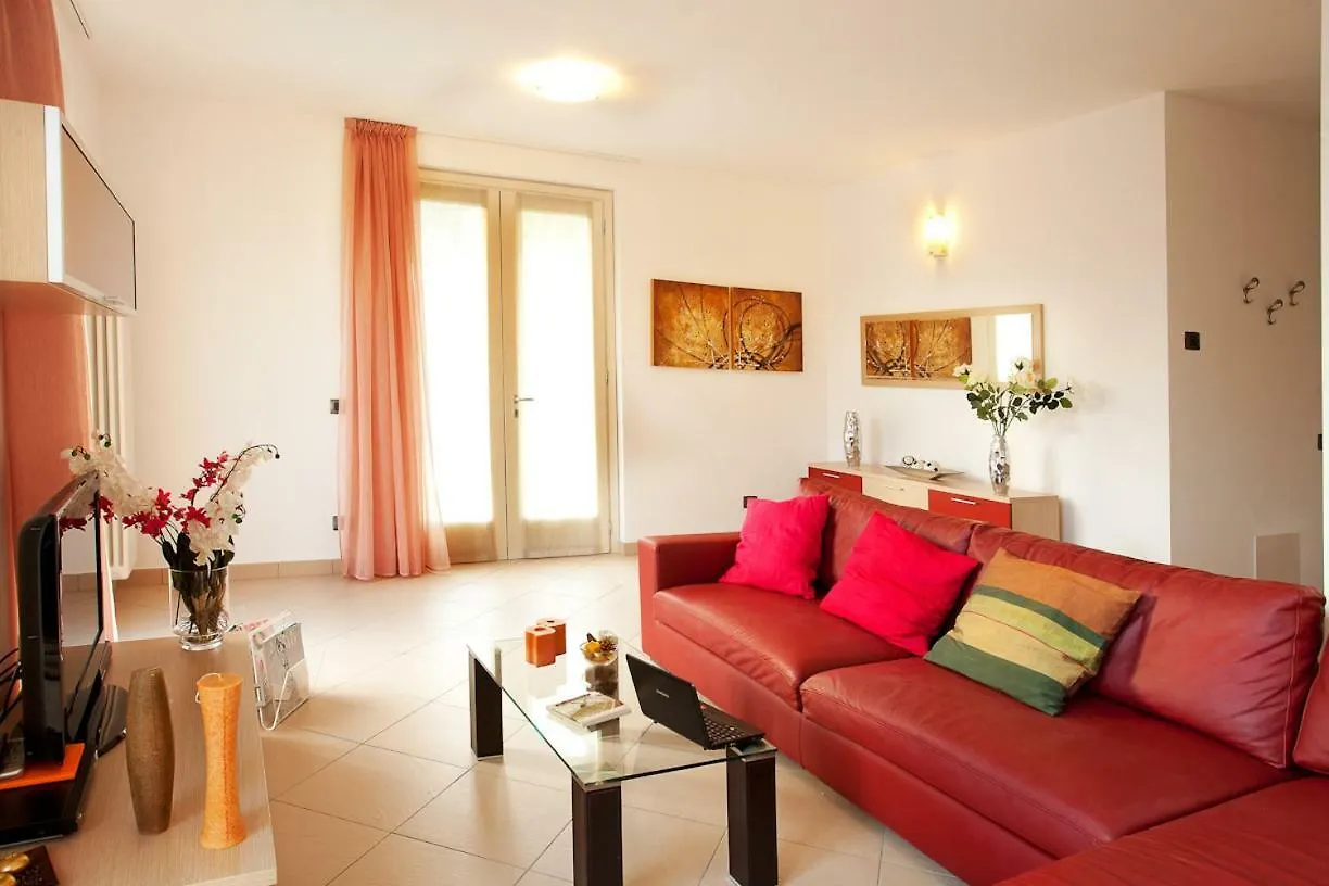 Griante Residence No 1 Como Italy